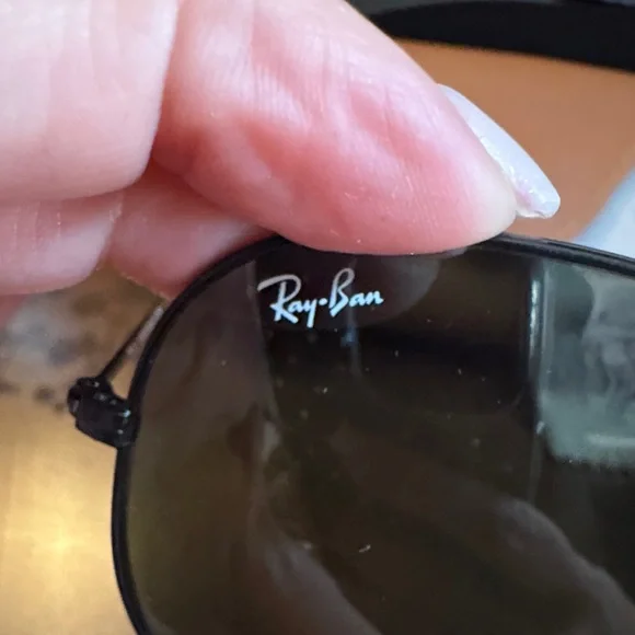 Ray-Ban Black Aviator Sunglasses with Tan Case - Picture 3 of 3